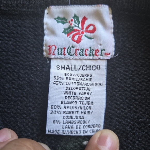 vtg Christmas Sweater "Nut Cracker" Angel and Mittens Crochet Women's Size s - Picture 4 of 8